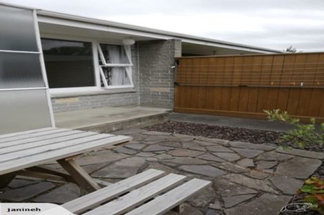 Photo of property in 4/9 Curletts Road, Sockburn, Christchurch, 8042