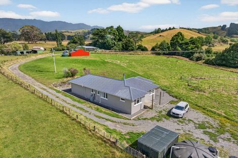 Photo of property in 4 North Road, Mauriceville, Masterton, 5882