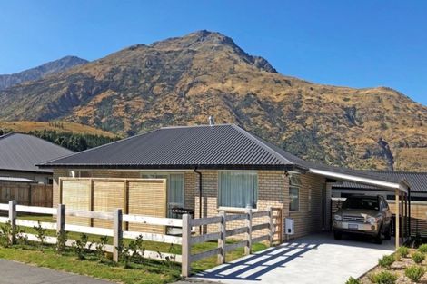Photo of property in 32 Cheltenham Road, Lower Shotover, Queenstown, 9304