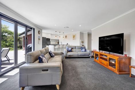 Photo of property in 202 Turuturu Road, Hawera, 4674