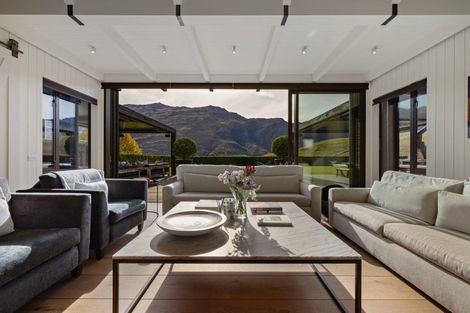 Photo of property in 47 Mooney Road, Speargrass Flat, Queenstown, 9371