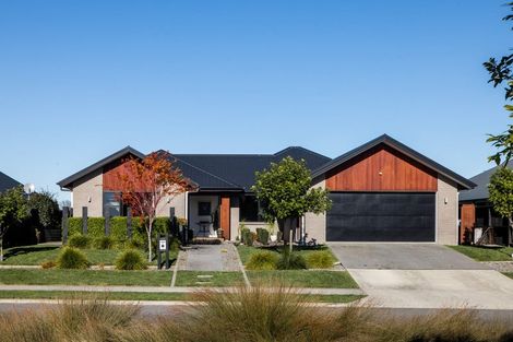 Photo of property in 54 Norfolk Drive, Cambridge, 3434