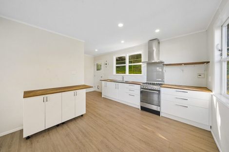 Photo of property in 1 Hallewell Crescent, Johnsonville, Wellington, 6037