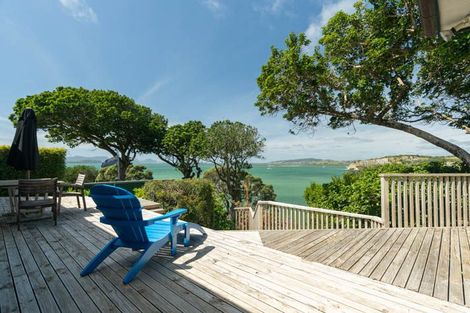 Photo of property in 11 Cliff Street, Onerahi, Whangarei, 0110