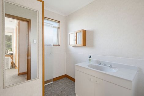 Photo of property in 65 Clayton Street, Kakanui, Oamaru, 9495
