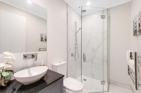 Photo of property in 61a Whitford Park Road, Whitford, Manurewa, 2576