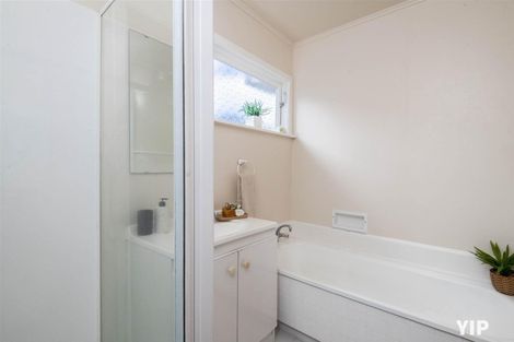 Photo of property in 18 Elliott Street, Johnsonville, Wellington, 6037