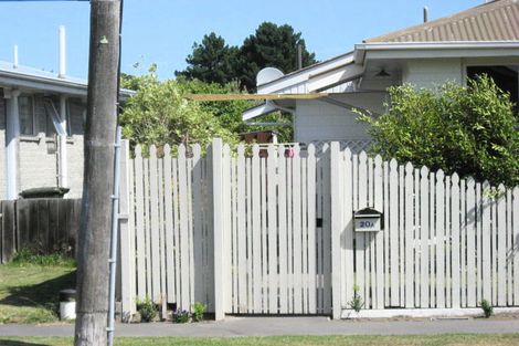 Photo of property in 2/20 Ruru Road, Linwood, Christchurch, 8062