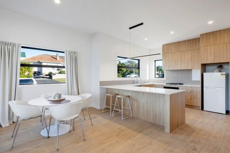 Photo of property in 7u1 Tarbett Road, Hillcrest, Hamilton, 3216