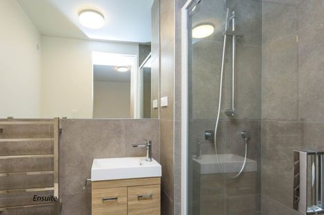 Photo of property in 69u4 Tiketike Way, Brooklyn, Wellington, 6021