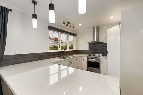 Photo of property in 72 Ferguson Street, Awapuni, Palmerston North, 4412