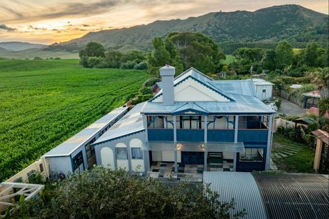 Photo of property in 37 Gillies Crescent, Waimarama, Havelock North, 4294