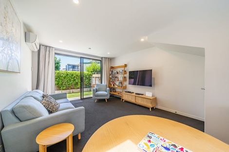 Photo of property in 74u6 Derwent Street, Island Bay, Wellington, 6023