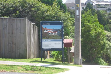 Photo of property in 2/75 Raleigh Road, Northcote, Auckland, 0627