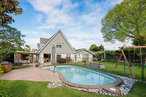 Photo of property in 123a Taylor Street, Cambridge, 3434