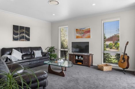 Photo of property in 7 Serama Place, Burwood, Christchurch, 8083