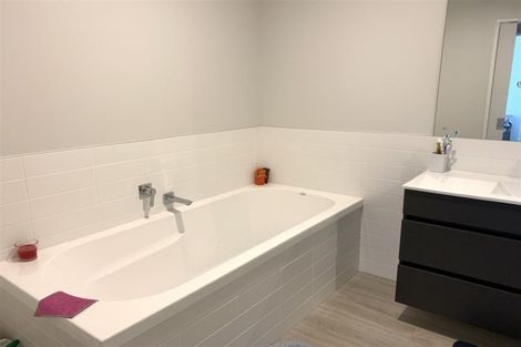 Photo of property in 3c Melia Place, Stanmore Bay, Whangaparaoa, 0932