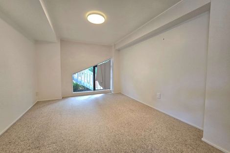 Photo of property in 33 Alidade Place, Massey, Auckland, 0614