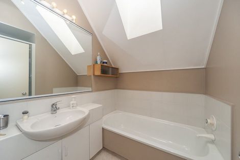 Photo of property in 14u9 Harriett Street, Thorndon, Wellington, 6011