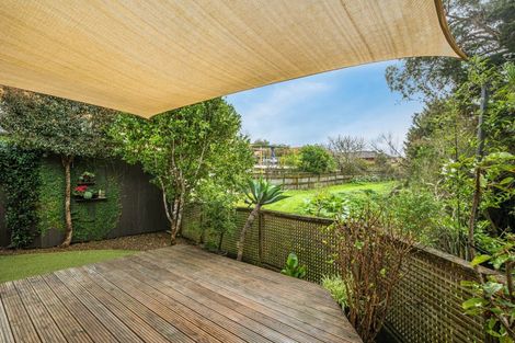 Photo of property in 30 Amherst Place, Albany, Auckland, 0632