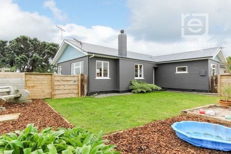 Photo of property in 3 Ngaio Street, Strandon, New Plymouth, 4312