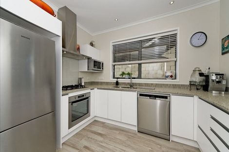 Photo of property in 14 Teal Way, Hobsonville, Auckland, 0616