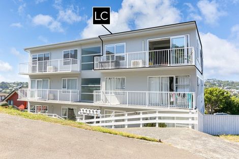 Photo of property in 11/32u Akaroa Drive, Maupuia, Wellington, 6022