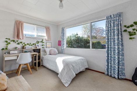 Photo of property in 4 Fairbrother Street, Carterton, 5713