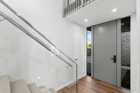 Photo of property in 4/42 Browns Road, St Albans, Christchurch, 8014