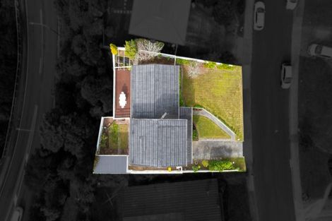 Photo of property in 9 Caesars Place, Churton Park, Wellington, 6037