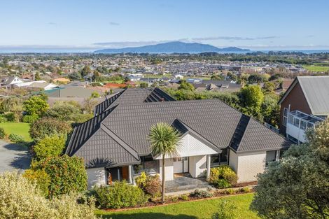 Photo of property in 11 Kea Street, Waikanae, 5036