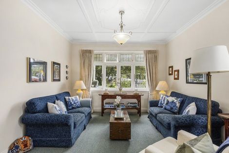 Photo of property in 37 Beauchamp Street, Karori, Wellington, 6012