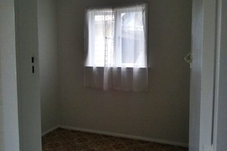 Photo of property in 17 Shamrock Street, Takaro, Palmerston North, 4412