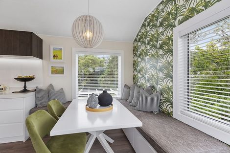 Photo of property in 22 Donald Crescent, Karori, Wellington, 6012