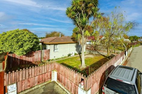 Photo of property in 33 Pensacola Crescent, Broomfield, Christchurch, 8042