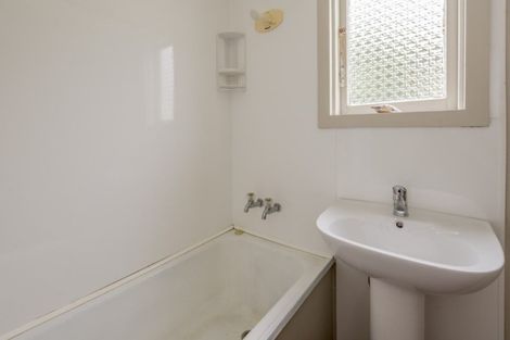 Photo of property in 10 Manly Street, Paraparaumu Beach, Paraparaumu, 5032