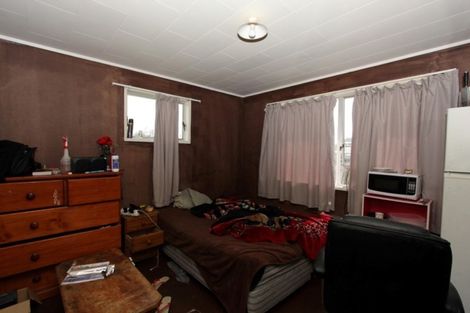 Photo of property in 87 Friedlanders Road, Manurewa, Auckland, 2102