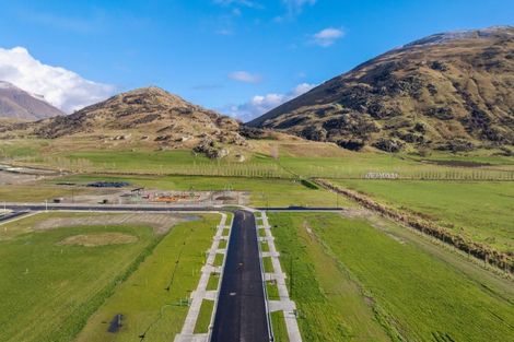 Photo of property in 436 Kingston Road, Jacks Point, Queenstown, 9371