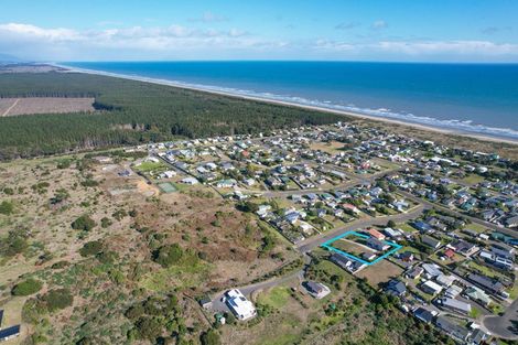 Photo of property in 15 Aranui Avenue, Waitarere Beach, Levin, 5510