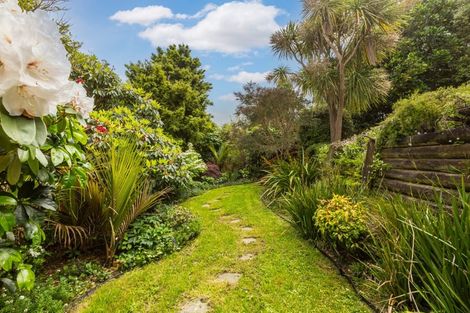 Photo of property in 7 Himalaya Crescent, Khandallah, Wellington, 6035
