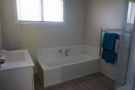 Photo of property in 3/237 Queens Drive, Windsor, Invercargill, 9810