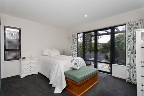 Photo of property in 155a Weston Road, St Albans, Christchurch, 8052