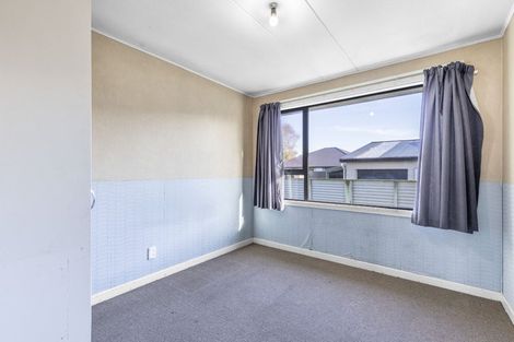 Photo of property in 17 Holloway Street, Waikiwi, Invercargill, 9810