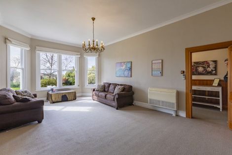 Photo of property in 5 Saint Marys Road, Waipukurau, 4200