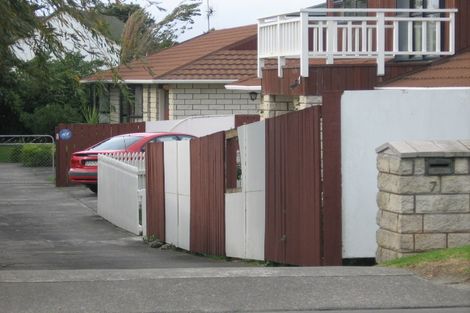 Photo of property in 7 Ngapotiki Street, Paraparaumu Beach, Paraparaumu, 5032