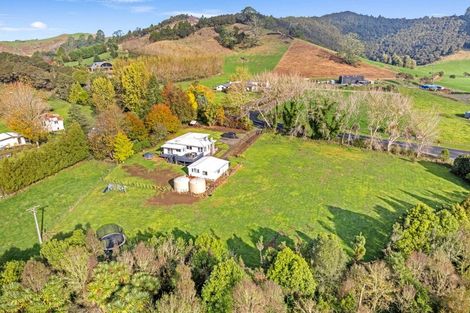 Photo of property in 705 Paparimu Road, Mangatawhiri, Papakura, 2583