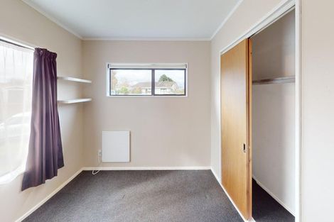 Photo of property in 17 Mercury Street, Milson, Palmerston North, 4414
