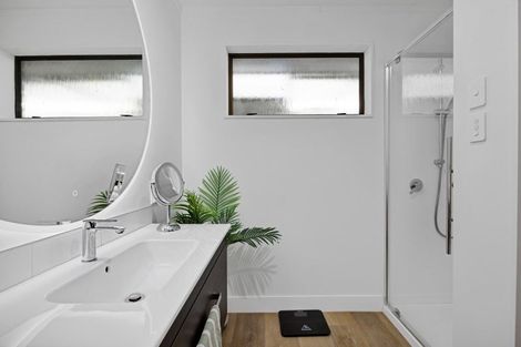 Photo of property in 1/5 Selwyn Street, Lower Vogeltown, New Plymouth, 4310
