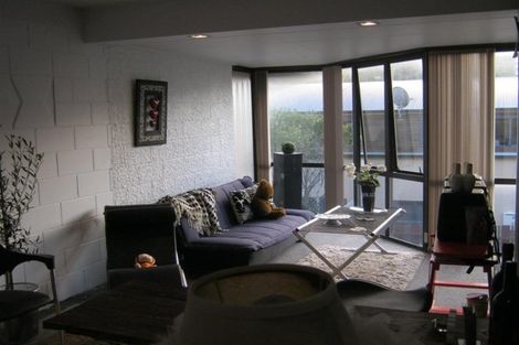 Photo of property in 40 Maunganui Road, Mount Maunganui, 3116