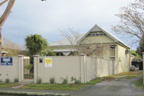Photo of property in 21b Hawkesbury Avenue, St Albans, Christchurch, 8014